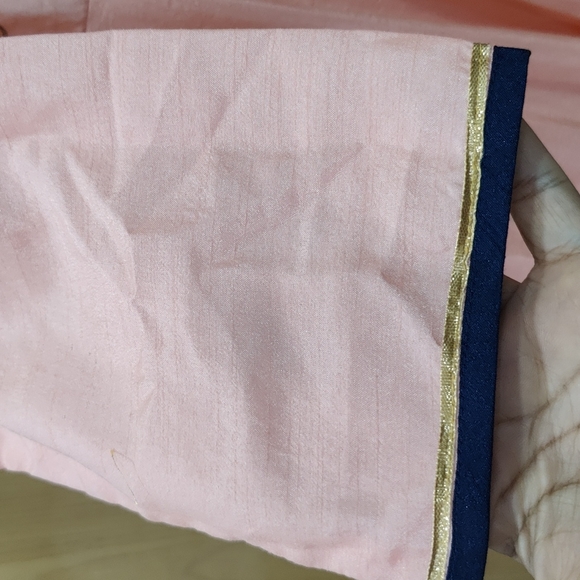 Prettiest long gown - Picture 4 of 7